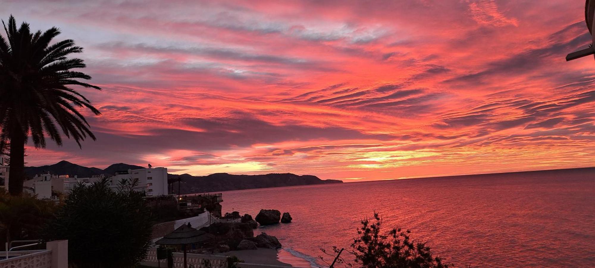 Acapulco Playa Beautiful Seaview Apartment Nerja Luaran gambar