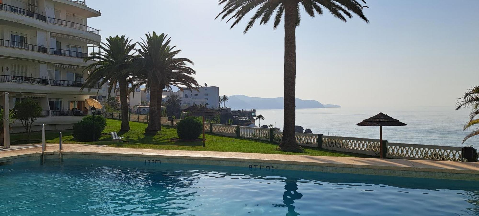Acapulco Playa Beautiful Seaview Apartment Nerja Luaran gambar