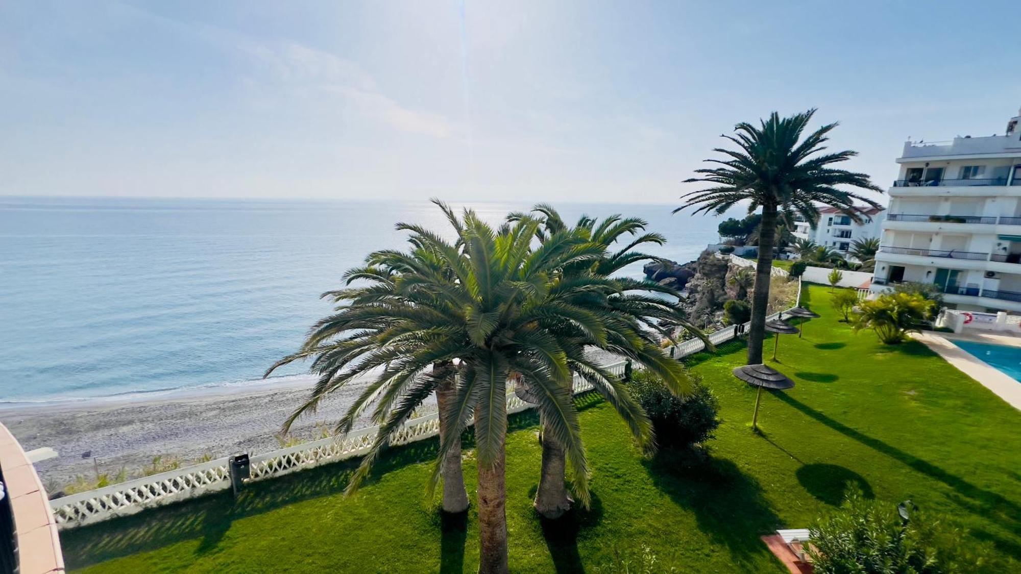 Acapulco Playa Beautiful Seaview Apartment Nerja Luaran gambar